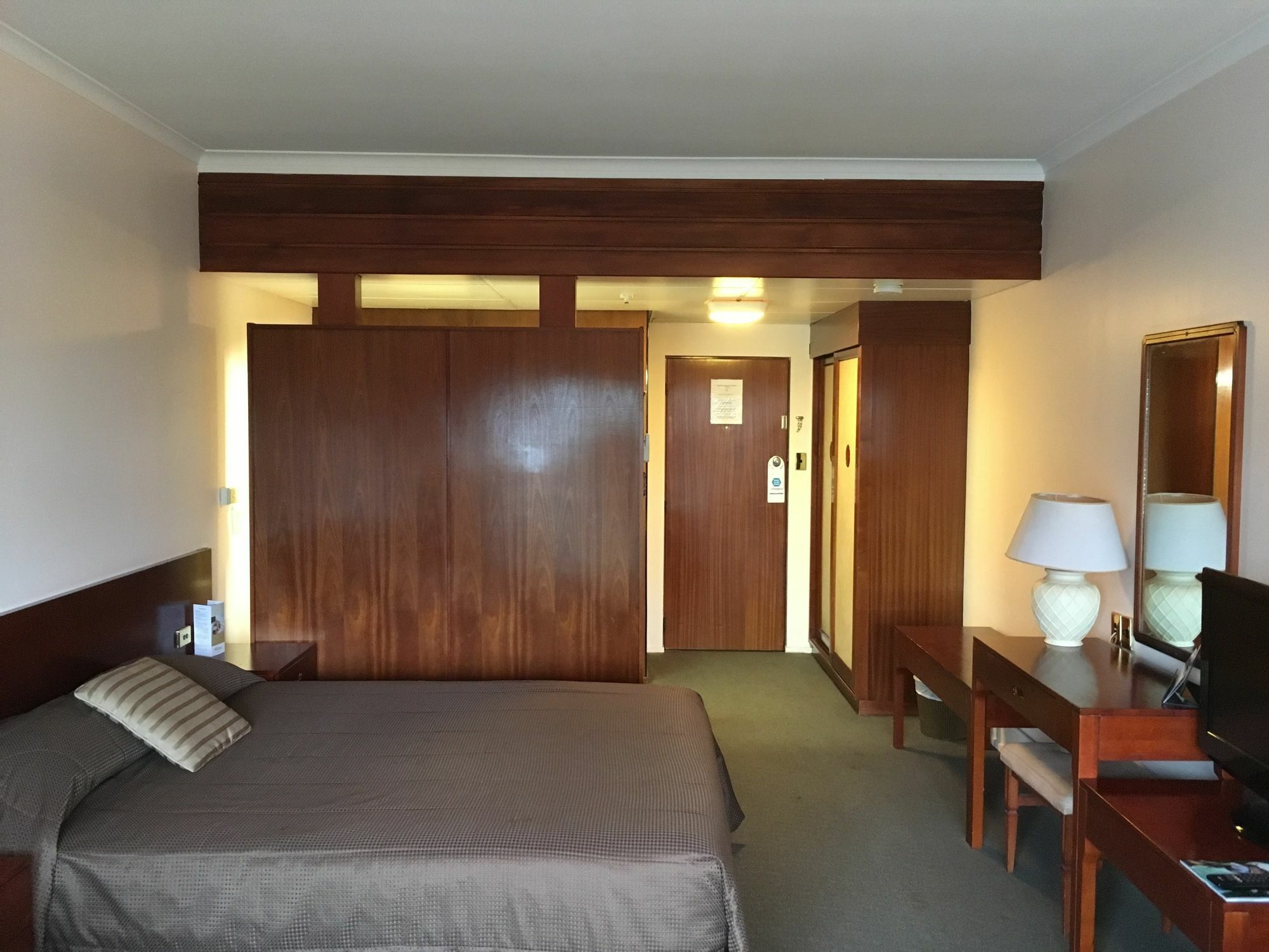 Hotel Armitage And Conference Centre Тауранга Екстериор снимка