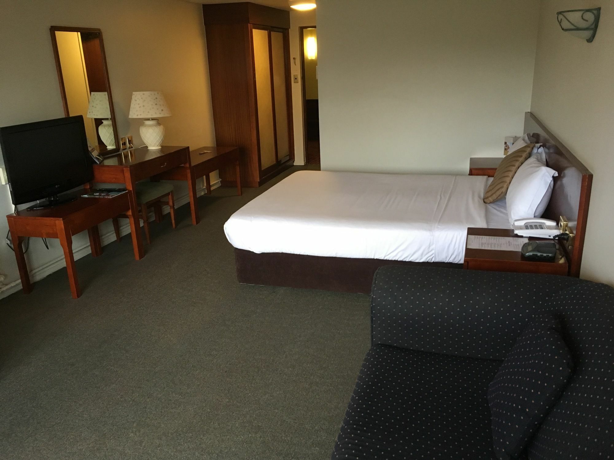Hotel Armitage And Conference Centre Тауранга Екстериор снимка